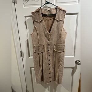 POL Studded Camel Corduroy Sleeveless Distressed Dress Duster Sz large Festival